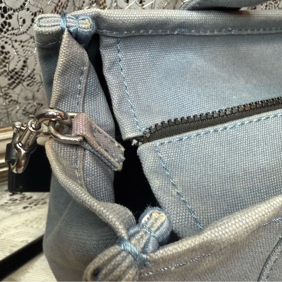 Marc Jacobs Medium Light Blue Tote Bag - Picture 12 of 16